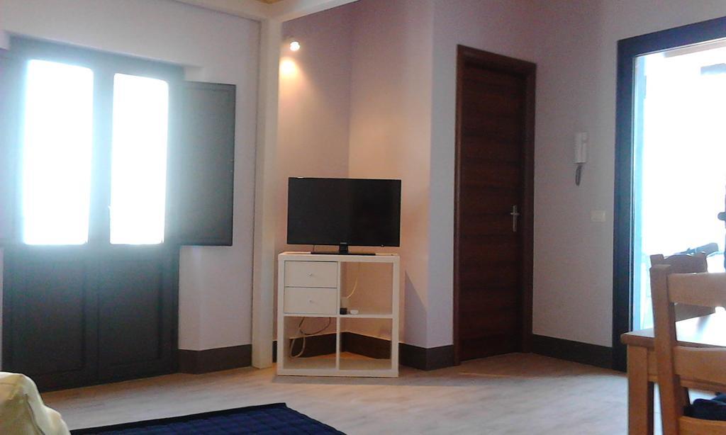 Sky Apartments - Catania City Center ภายนอก รูปภาพ